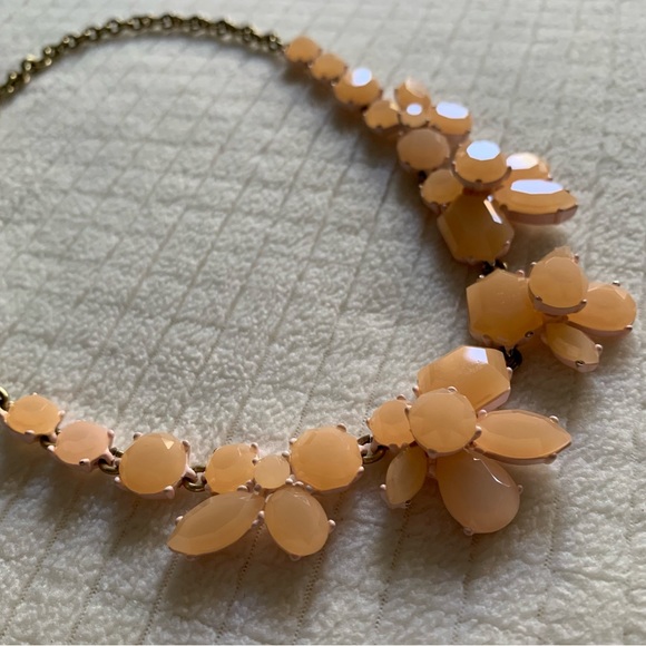 NWOT J.Crew peach necklace - Picture 6 of 11
